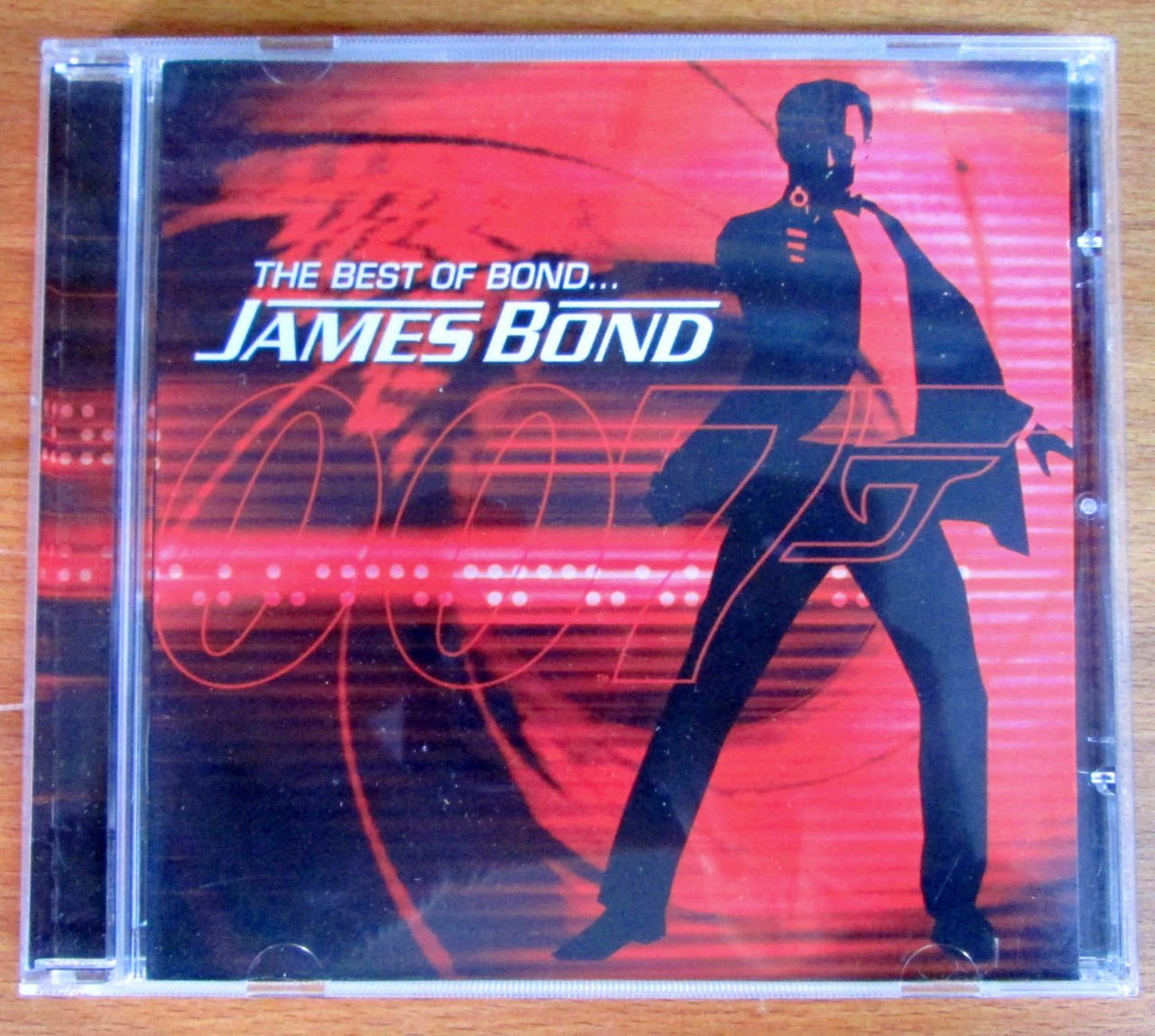 THE BEST OF JAMES BOND - SOUNDTRACK - CD 2.EL