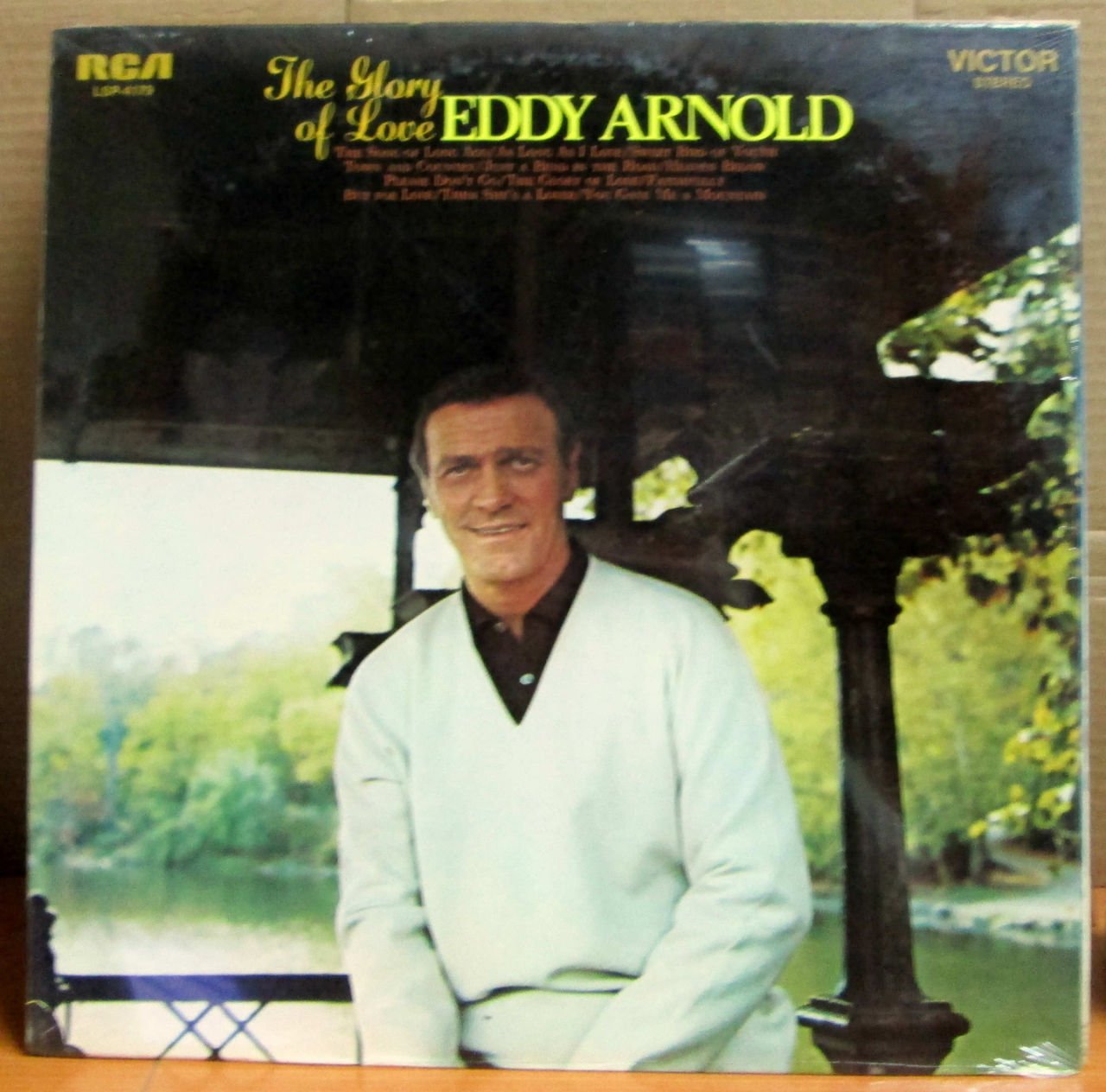 EDDY ARNOLD - THE GLORY OF LOVE - LP SIFIR