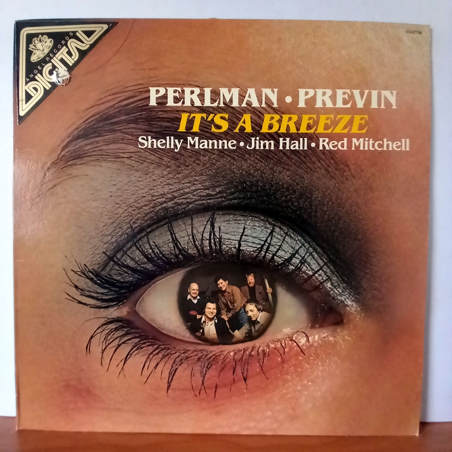 ITZHAK PERLMAN, ANDRE PREVIN, SHELLY MANNE, JIM HALL, RED MITCHELL – IT\'S A BREEZE (1981) - LP 2.EL PLAK