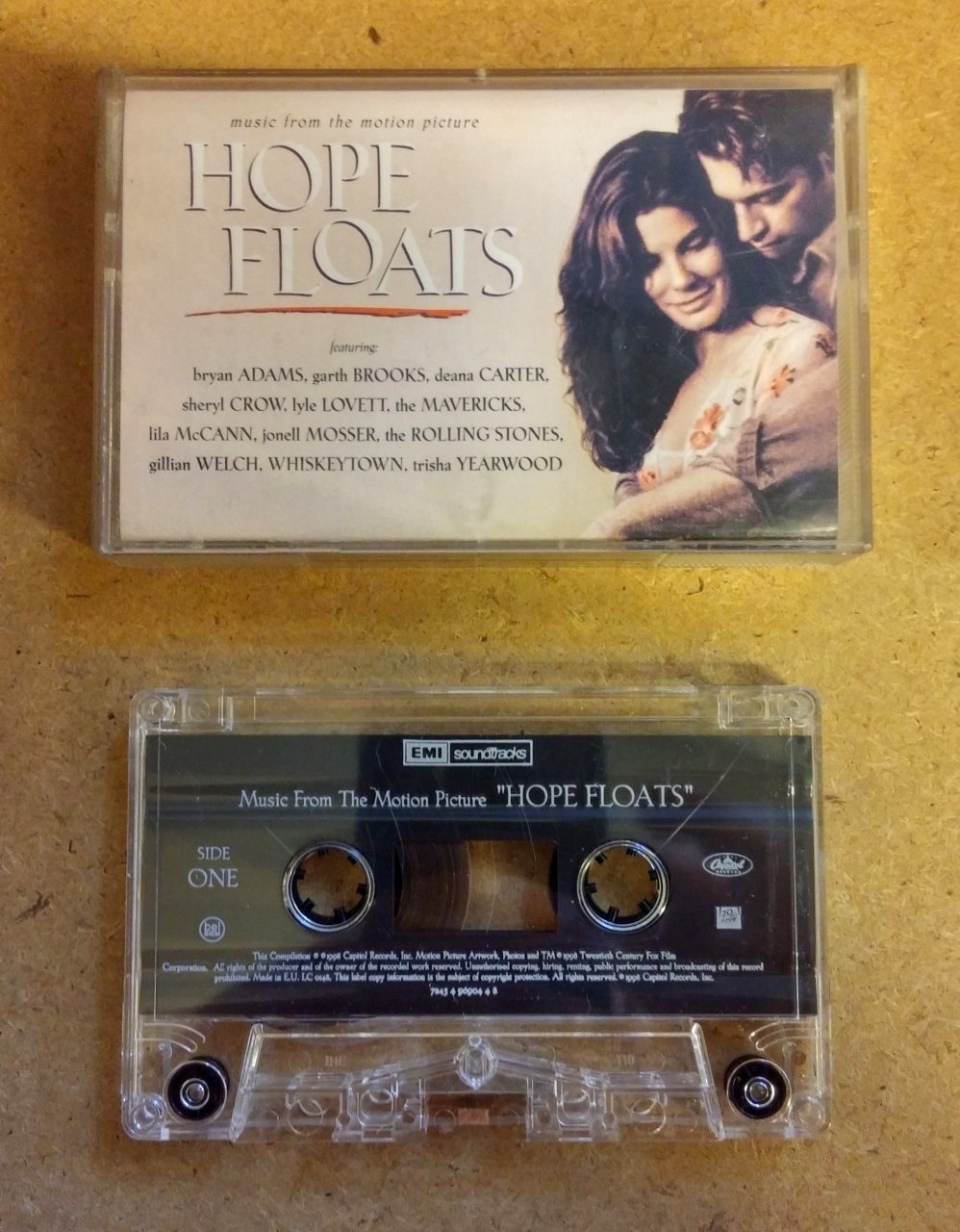 HOPE FLOATS SOUNDTRACK EMI 1998 CASSETTE MADE IN E.U.''USED''