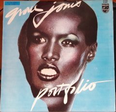 GRACE JONES - PORTFOLIO (1976) - PLAK 2.EL YERLİ BASKI