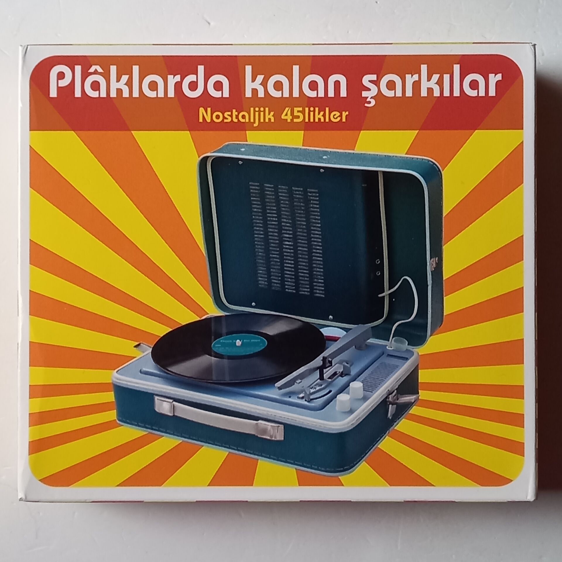PLAKLARDA KALAN ŞARKILAR - NOSTALJİK 45\'LİKLER 1, 5 & 6 - 3CD 2.EL