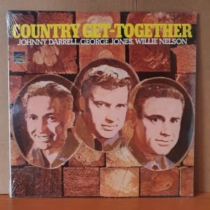 COUNTRY GET-TOGETHER / JOHNNY DARRELL, GEORGE JONES, WILLIE NELSON (1970) - LP DÖNEM BASKISI SIFIR PLAK
