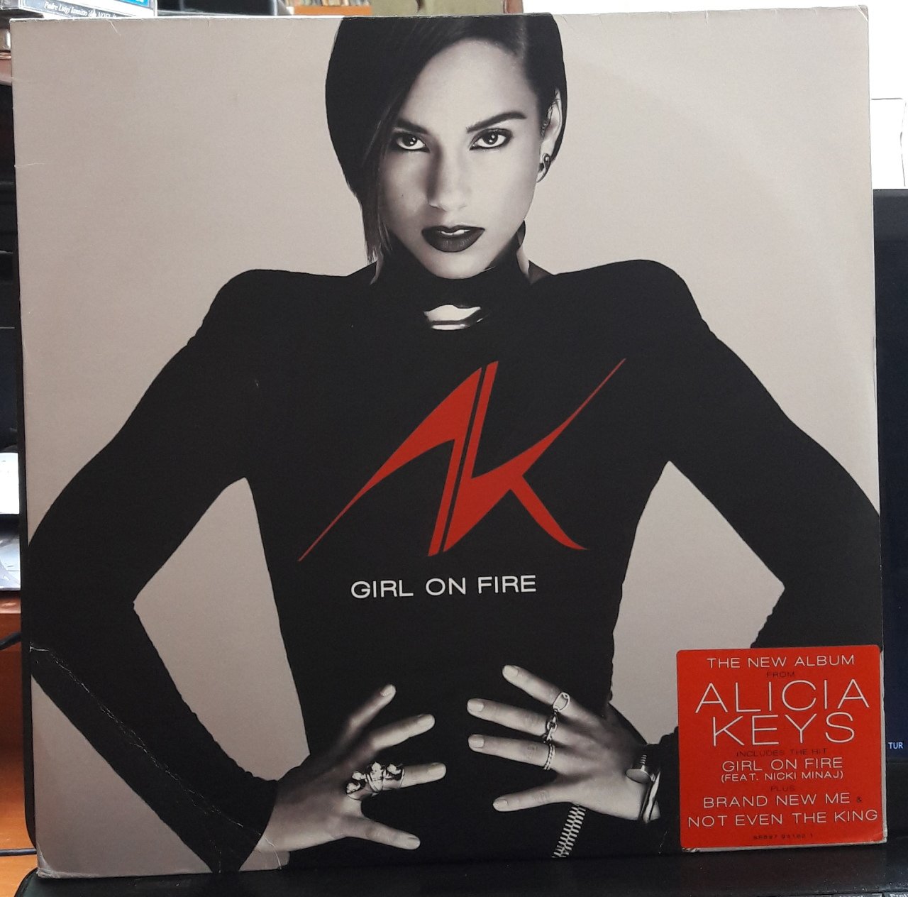 ALICA KEYS - GIRL ON FIRE (2012) - 2PLAK 2.EL
