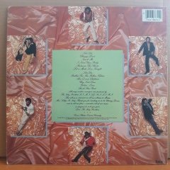 THE ISLEY BROTHERS - BETWEEN THE SHEETS (1983) - LP 2.EL PLAK