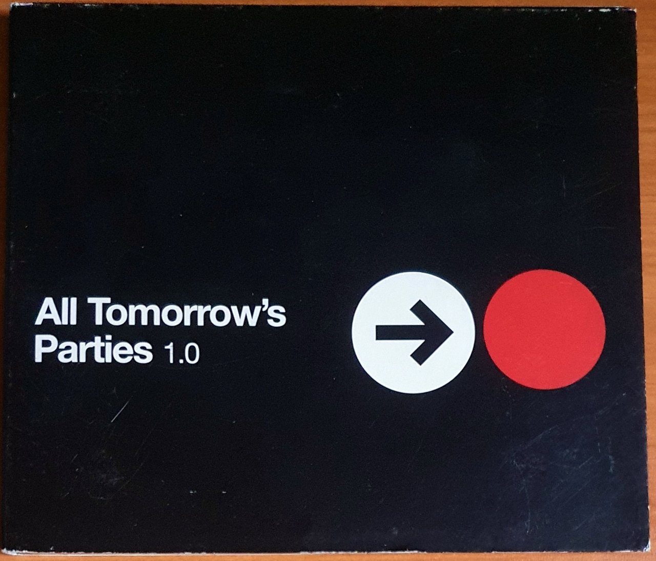 ALL TOMORROW'S PARTIES 1.0 / THE SEA AND CAKE, PREFUSE 73, BROADCAST, TORTOISE, BOARDS OF CANADA, ATMOSPHERE, AUTECHRE (2001) - CD 2.EL