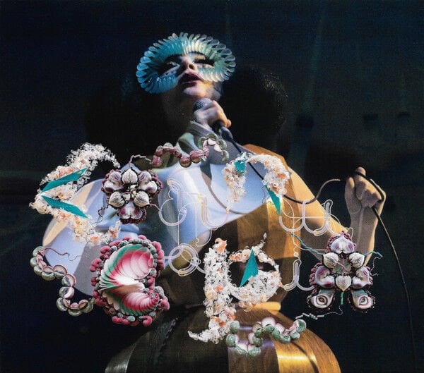 BJÖRK – CORNUCOPIA LIVE (2025) - 2CD DIGISLEEVE AMBALAJINDA SIFIR