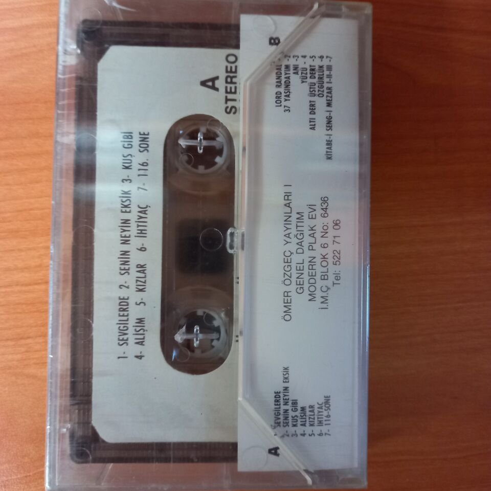 ÖMER ÖZGEÇ - SEVGİLERDE - KASET SIFIR