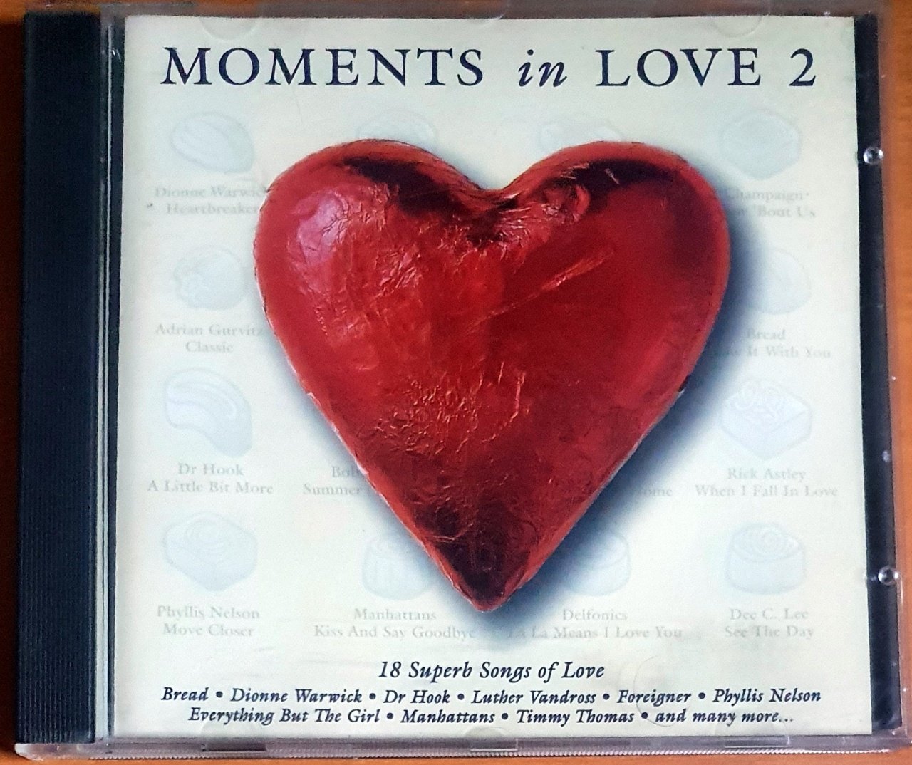 MOMENTS IN LOVE 2 / BREAD, DR HOOK, FOREIGNER, EVERYTHING BUT THE GIRL, MANHATTANS, RICK ASTLEY, THE KORGIS (1995) - CD 2.EL