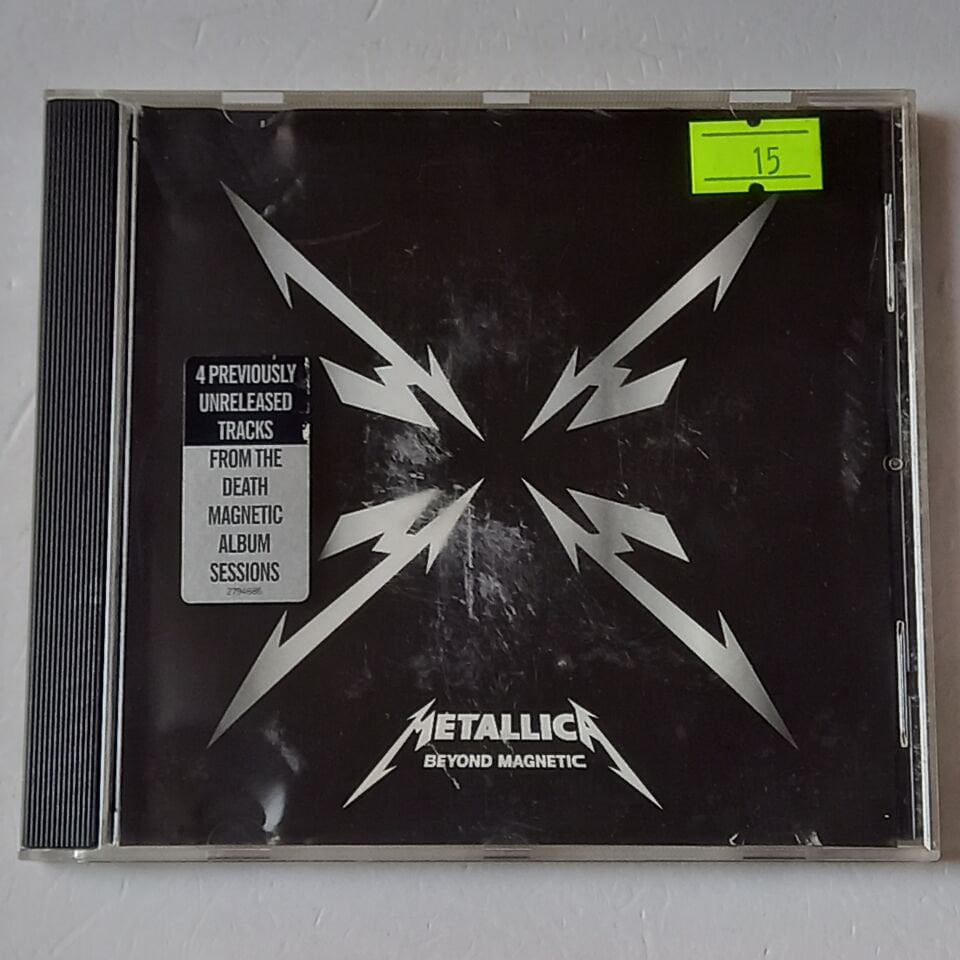 METALLICA - BEYOND MAGNETIC EP (2012) - CD 2.EL