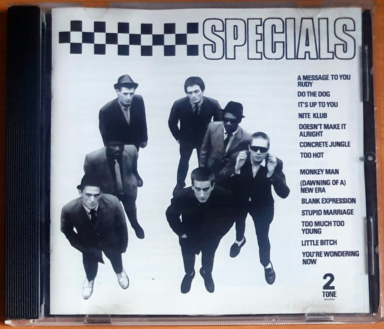 SPECIALS - SPECIALS (1979) - CD REMASTERED 2002 REISSUE 2.EL