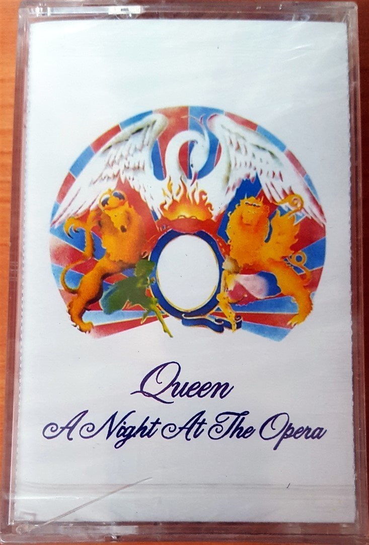 QUEEN - A NIGHT AT THE OPERA CASSETTE MADE IN TURKEY ''NEW''