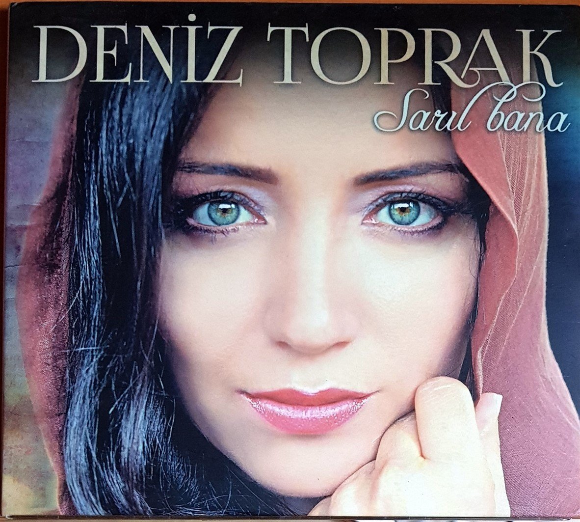 DENİZ TOPRAK - SARIL BANA (2013) ARDA MÜZİK CD 2.EL