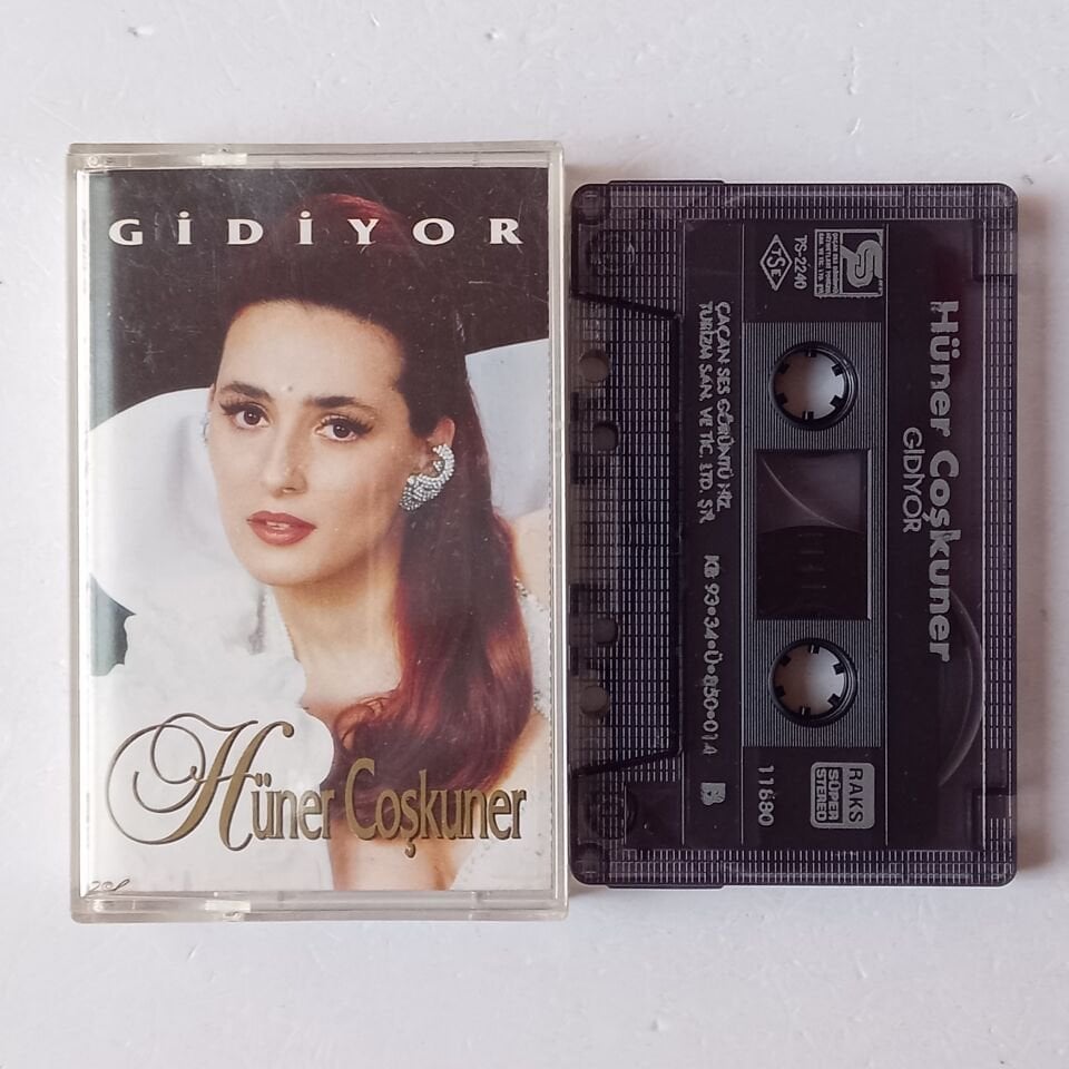 HÜNER COŞKUNER - GİDİYOR (1993) - KASET 2.EL