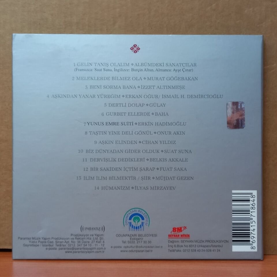GEÇMİŞTEN GELECEĞE YUNUS EMRE / FUAT SAKA, İZZET ALTINMEŞE, BAHA, ONUR AKIN, SUAT SUNA, GÜLAY, CİHAN YILDIZ - CD 2.EL