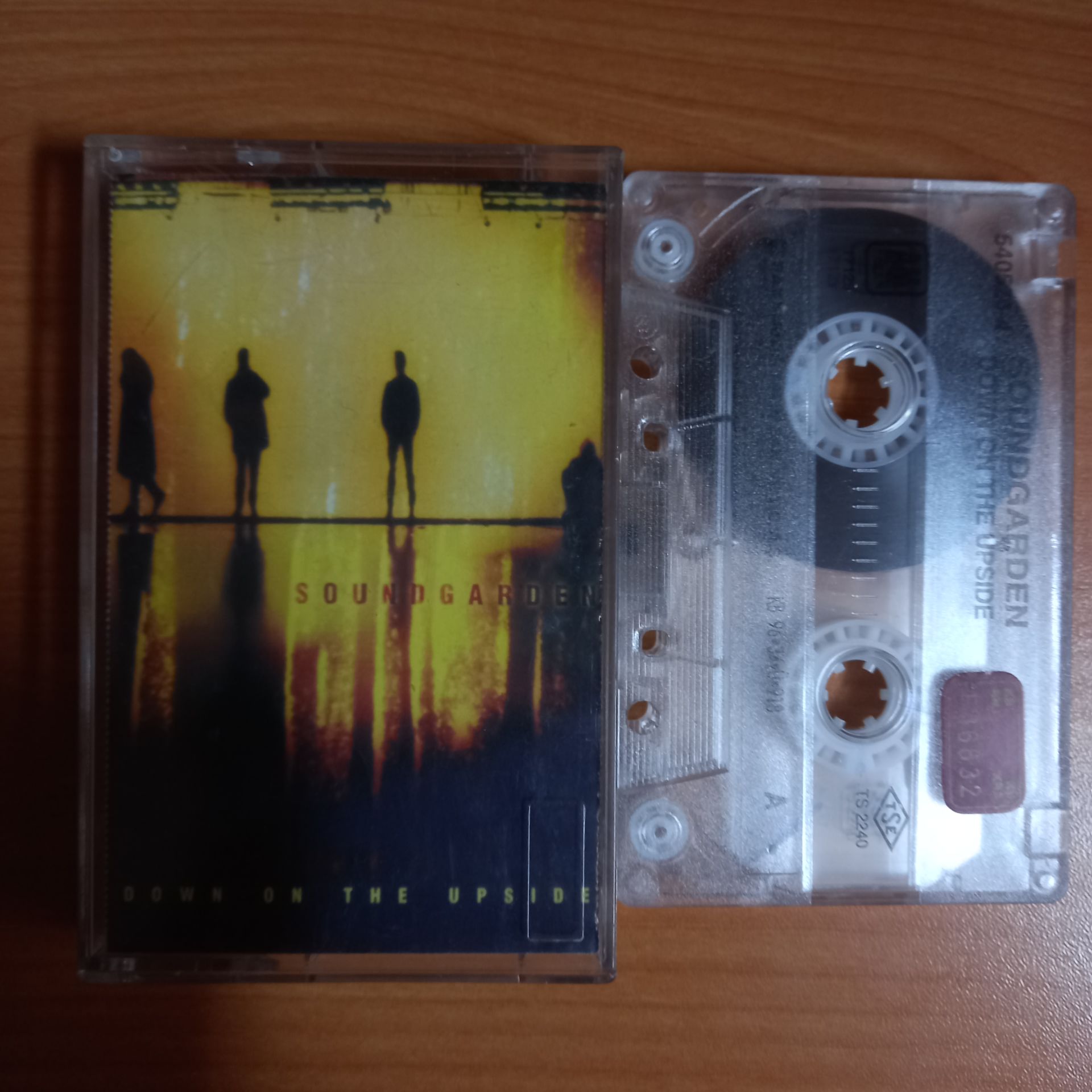 SOUNDGARDEN - DOWN ON THE UPSIDE (1996) - KASET 2.EL