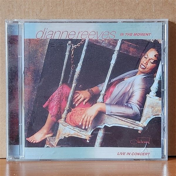 DIANNE REEVES – IN THE MOMENT / LIVE IN CONCERT (2000) - CD 2.EL