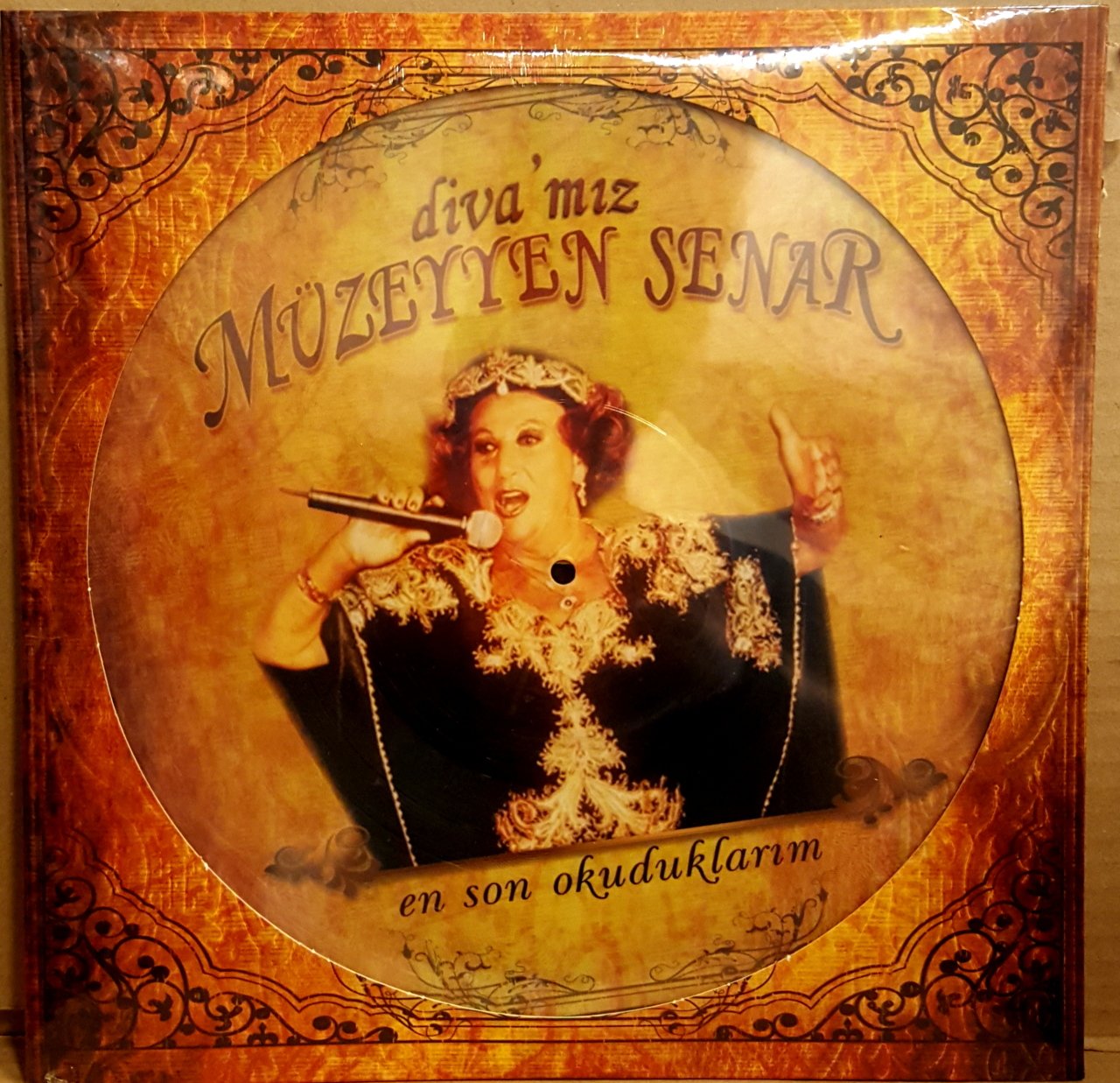 MÜZEYYEN SENAR - DİVA'MIZ / EN SON OKUDUKLARIM (2001) - LP 2021 PICTURE DISC (RESİMLİ) BASIM SIFIR PLAK