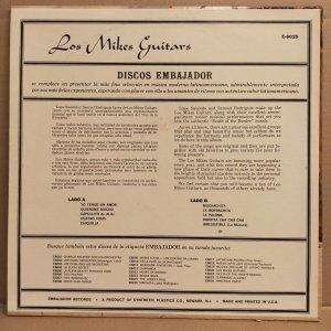 LUPE SAUCEDO & SAMUEL RODRIGUIZ - LOS MIKES GUITARS (????) - LP MEXICAN 2.EL PLAK