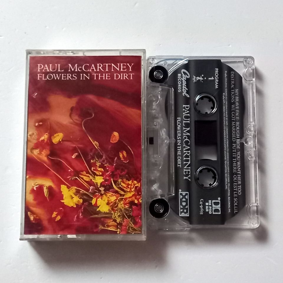 PAUL MCCARTNEY - FLOWERS IN THE DIRT (1989) - KASET MADE IN USA 2.EL