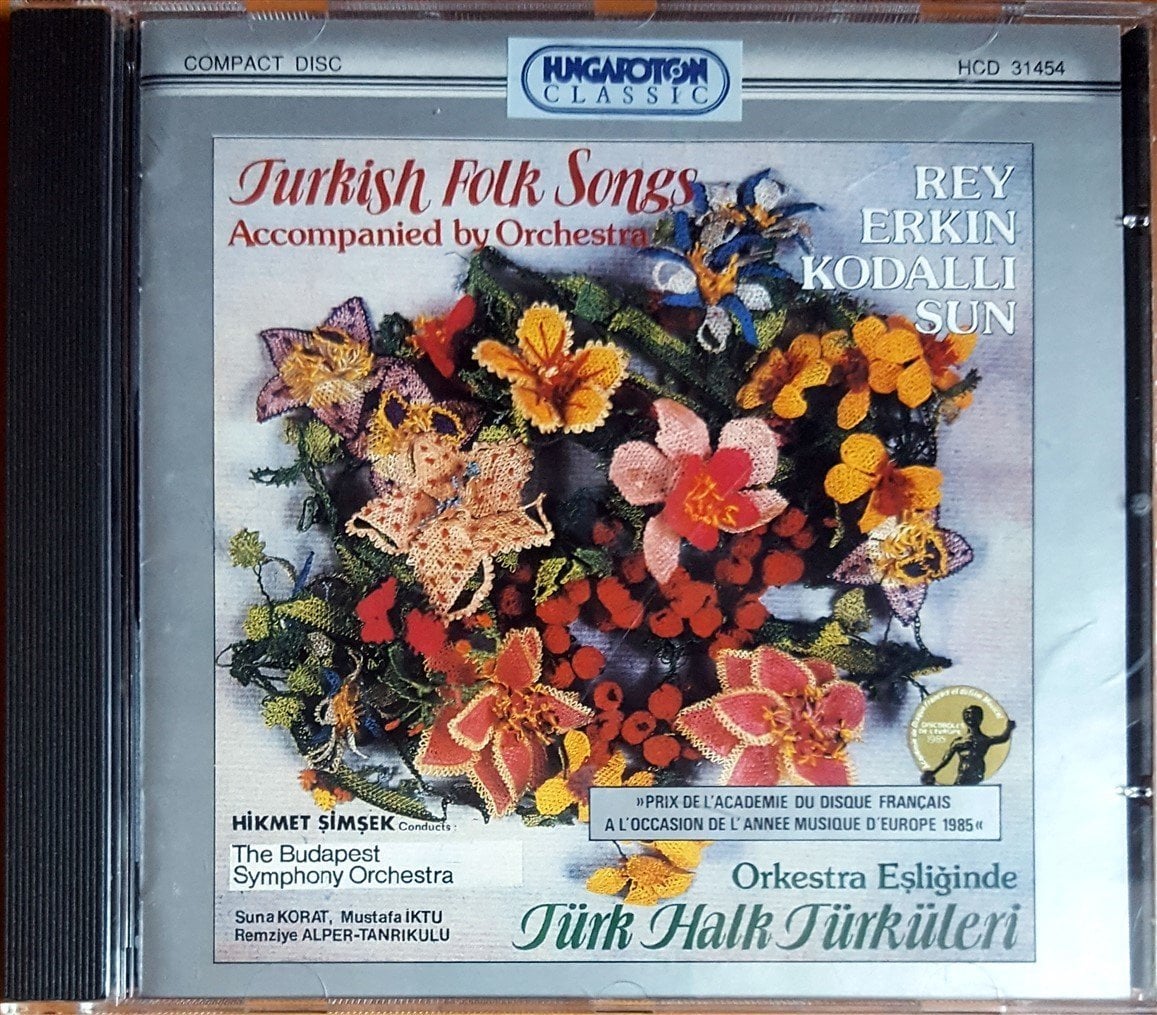 TURKISH FOLK SONGS / BUDAPEST SYMPHONY ORCHESTRA, HİKMET ŞİMŞEK, NEVİT KODALLI, ULVİ CEMAL ERKİN, CEMAL REŞİT REY, MUAMMER SUN (1982) MADE IN HUNGARY / HUNGARATON CD 2.EL