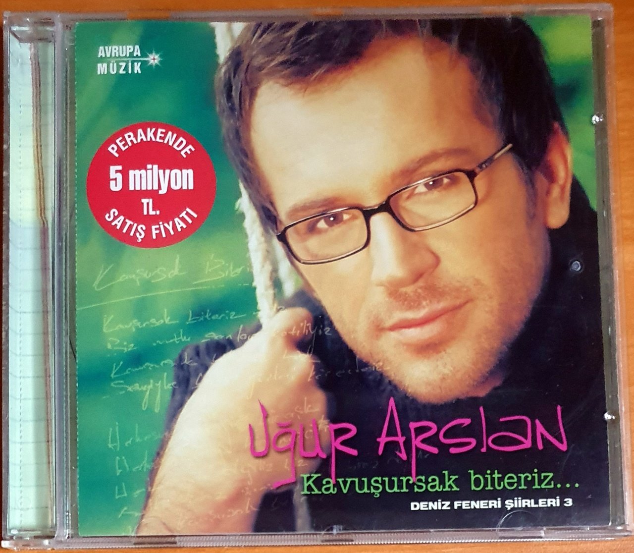UĞUR ARSLAN - DENİZ FENERİ ŞİİRLERİ 3 / KAVUŞURSAK BİTERİZ - CD 2.EL
