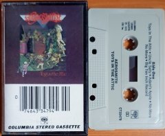 AEROSMITH - TOYS IN THE ATTIC (1975) - KASET MADE IN USA CBS 2.EL