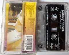 BRITNEY SPEARS - OOPS I DID IT AGAIN (2000) KENT CASSETTE MADE IN TURKEY ''USED''