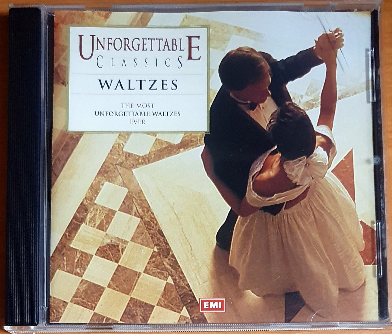UNFORGETTABLE CLASSICS / WALTZES / SIBELIUS, CHOPIN, WALTON, TCHAIKOVSKY (1997) - CD 2.EL
