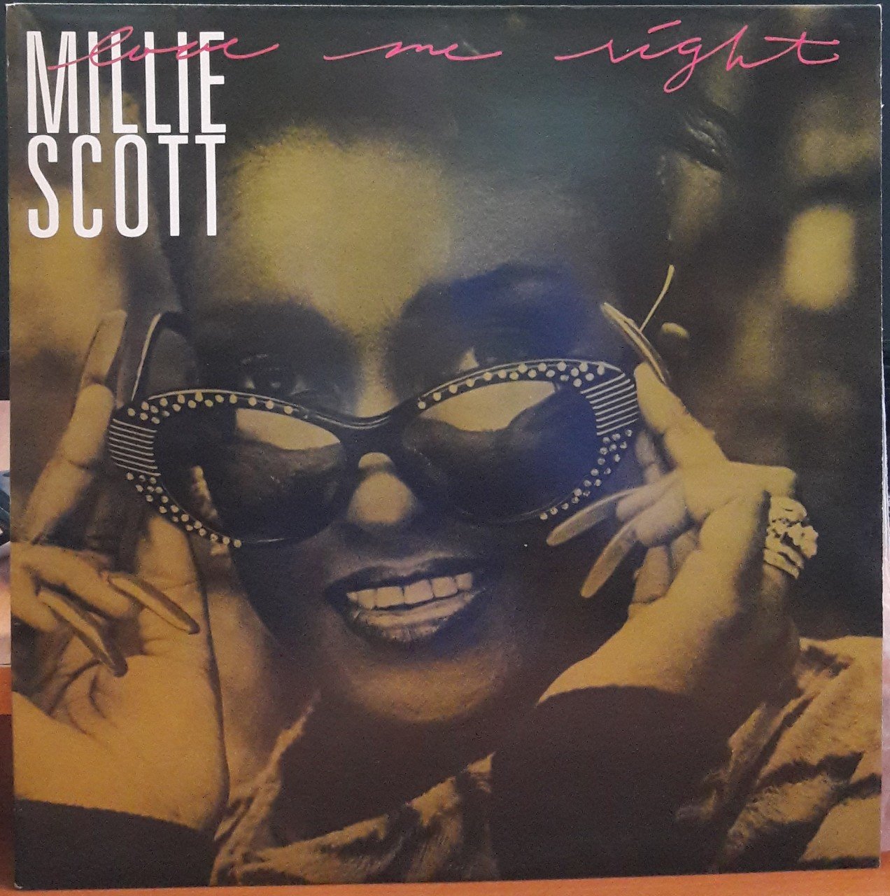 MILLIE SCOTT - LOVE ME NIGHT (1987) - PLAK 2.EL