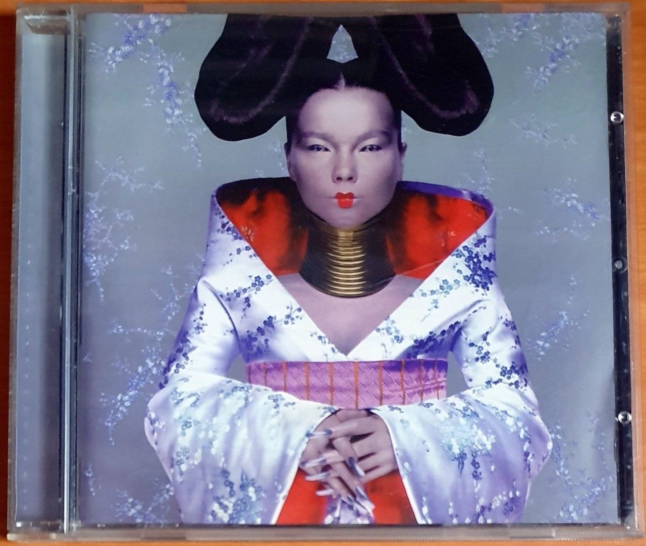 BJÖRK - HOMOGENIC (1997) - CD 2.EL