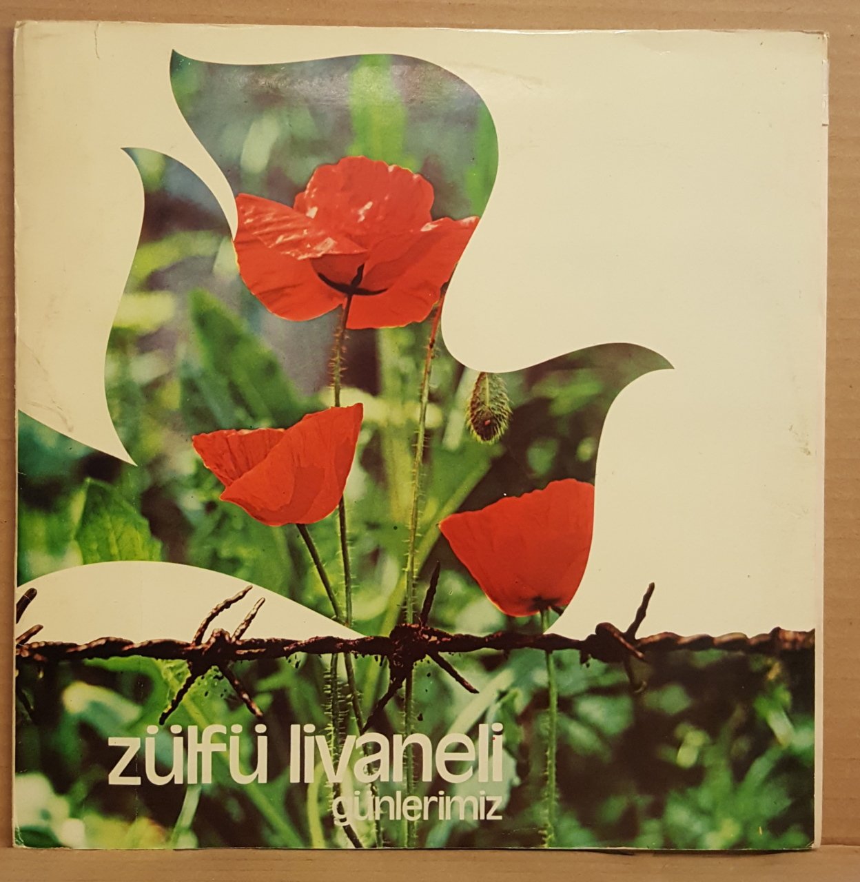 ZÜLFÜ LİVANELİ - GÜNLERİMİZ (1980) - LP BALET 2.EL PLAK
