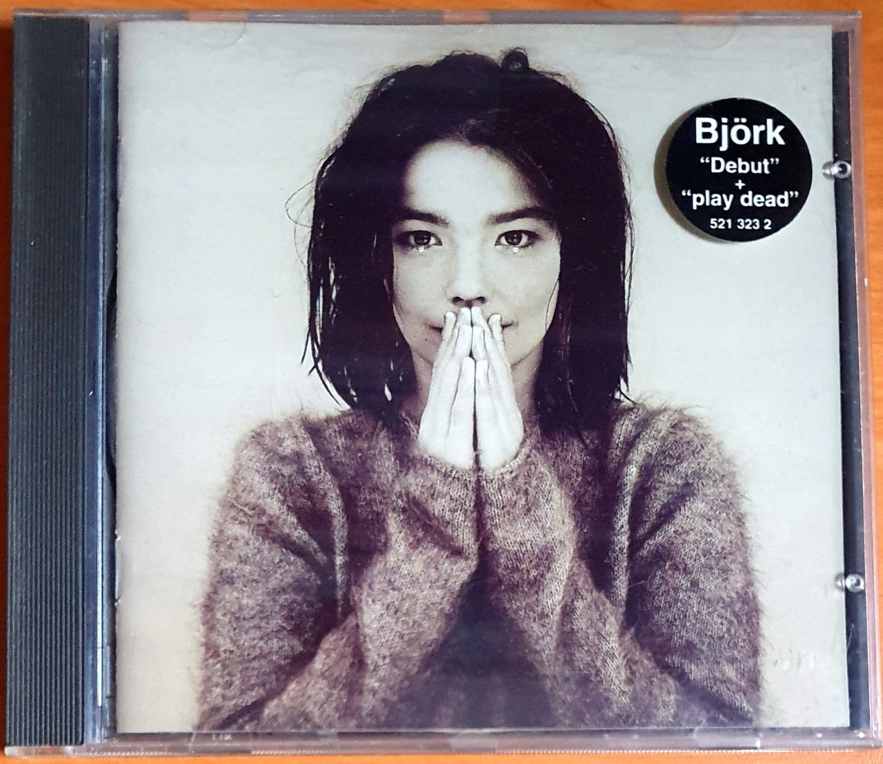 BJÖRK - DEBUT + PLAY DEAD (1993) - CD 2.EL