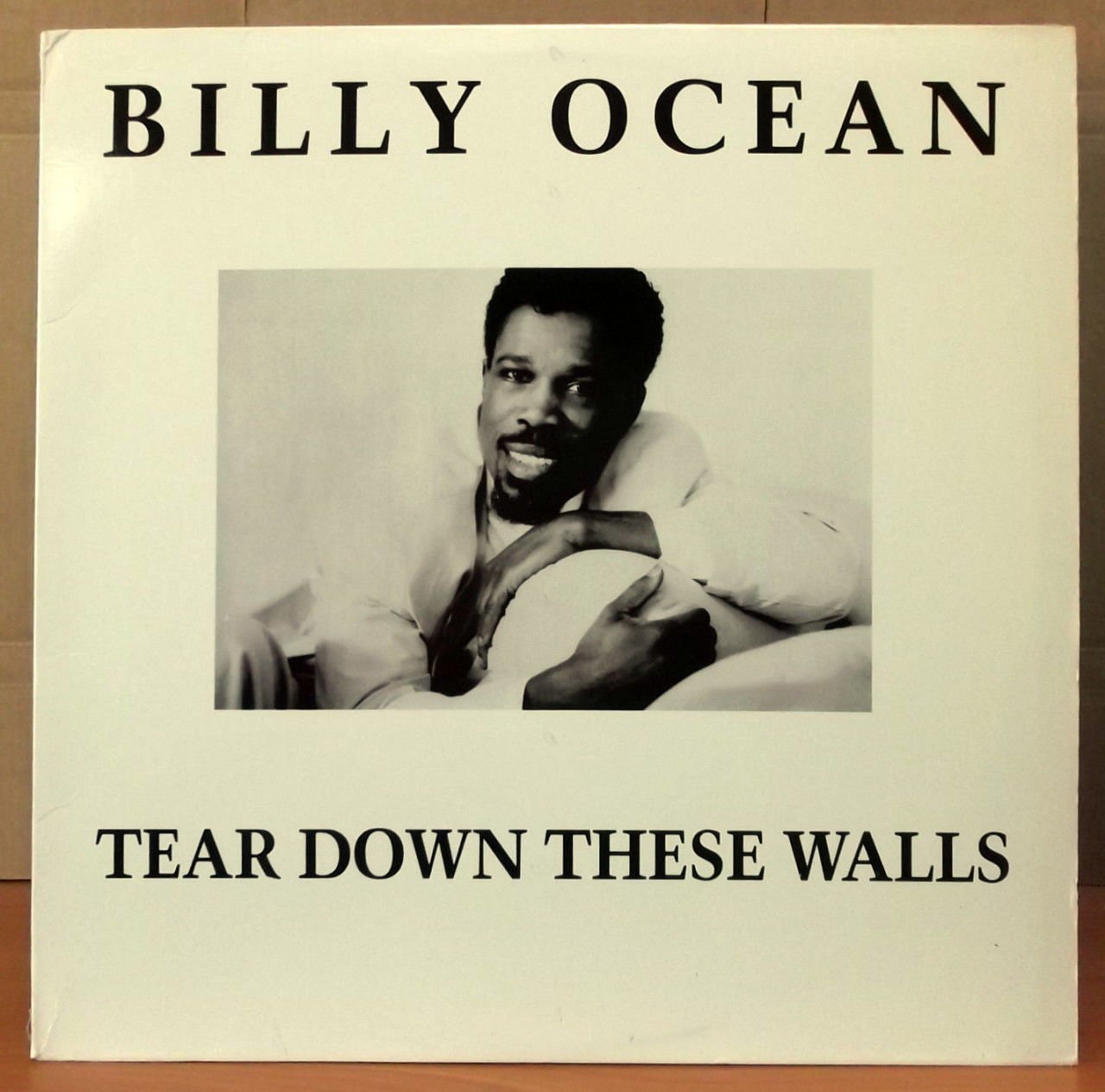 BILLY OCEAN - TEAR DOWN THESE WALLS LP 2.EL