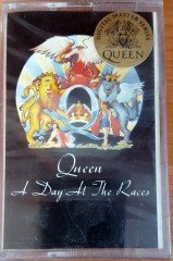 QUEEN - A DAY AT THE RACES CASSETTE MADE IN HOLLAND ''NEW''