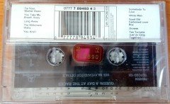 QUEEN - A DAY AT THE RACES CASSETTE MADE IN HOLLAND ''NEW''
