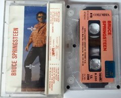 BRUCE SPRINGSTEEN - LUCKY TOWN (1992) UZELLI CASSETTE MADE IN TURKEY ''USED'' PAPER LABEL