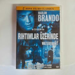 RIHTIMLAR ÜZERİNDE - ON THE WATERFRONT - MARLON BRANDO - KARL MALDEN - ELIA KAZAN - DVD 2.EL