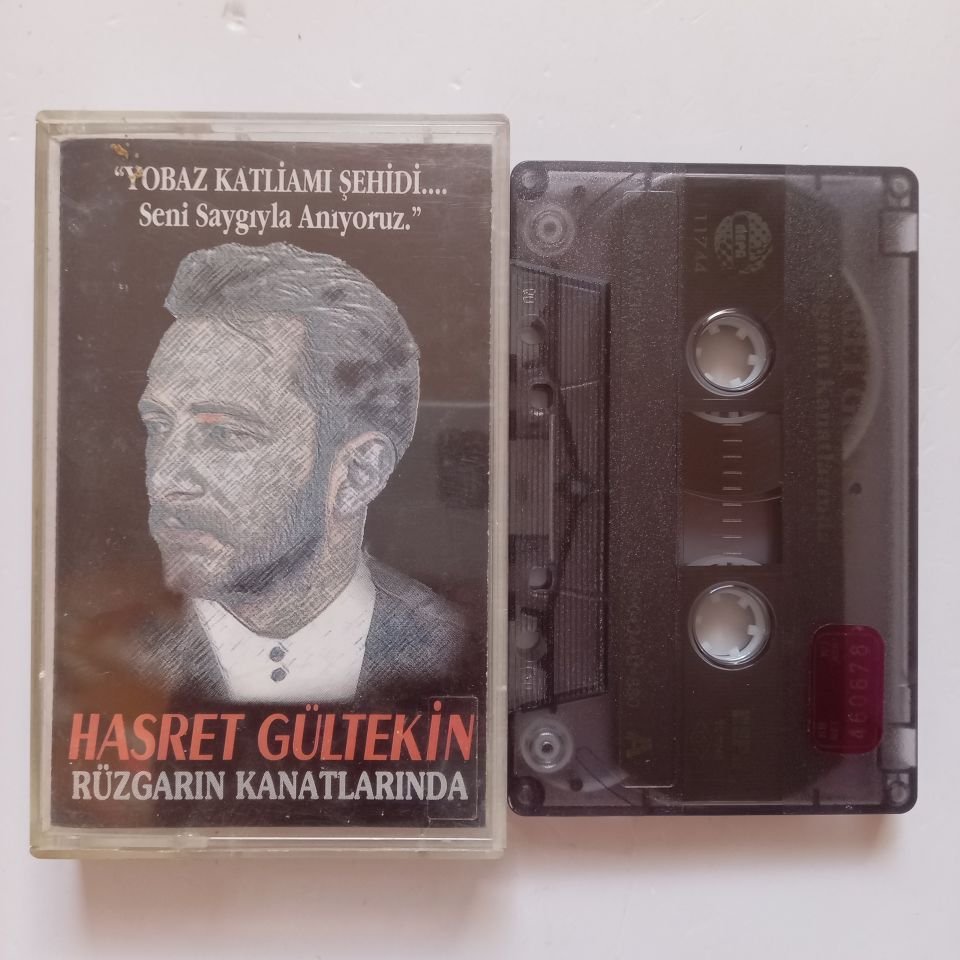 HASRET GÜLTEKİN - RÜZGARIN KANATLARINDA (1990) - KASET 2.EL