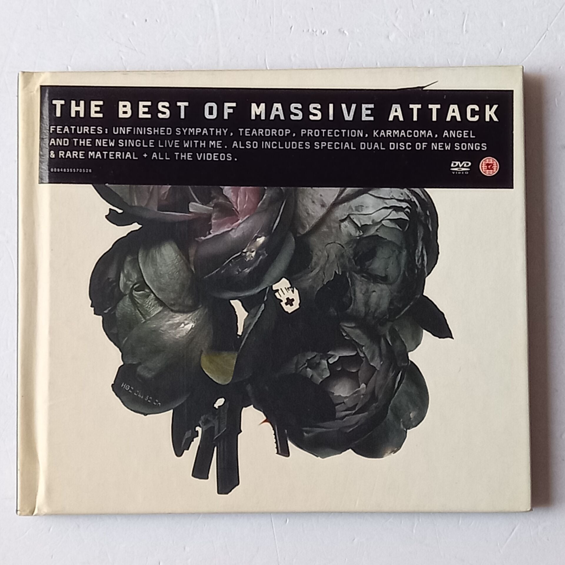 MASSIVE ATTACK – COLLECTED / THE BEST OF (2006) - CD REMASTERED DIGIBOOK 2.EL