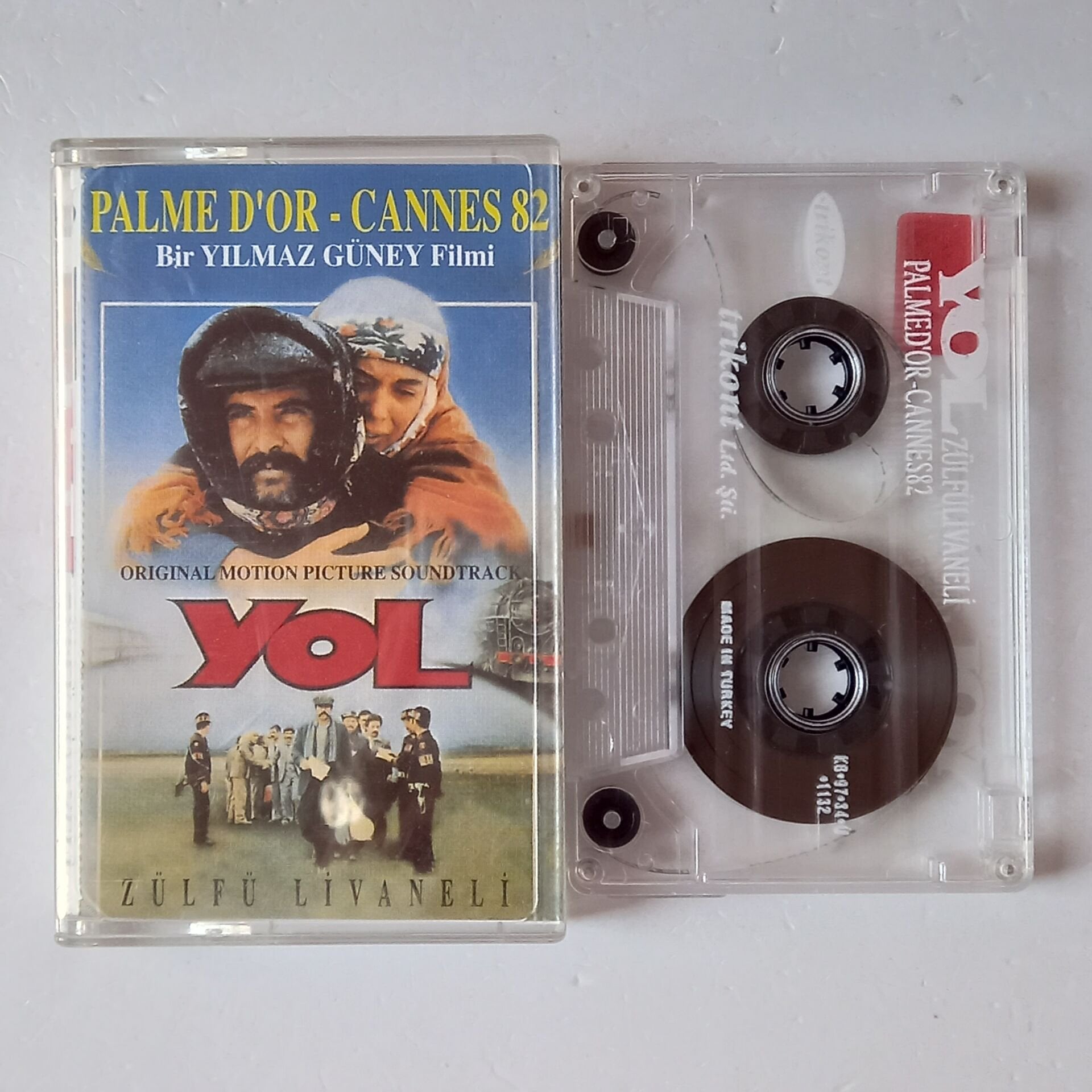 ZÜLFÜ LİVANELİ - YOL / FİLM MÜZİKLERİ (1997) - KASET 2.EL
