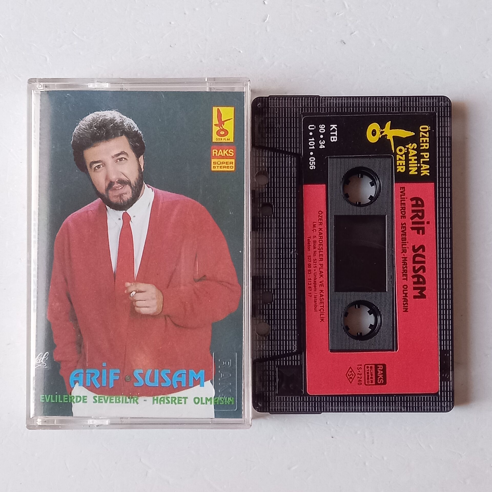 ARİF SUSAM - EVLİLER DE SEVEBİLİR / HASRET OLMASIN (1990) - KASET 2.EL