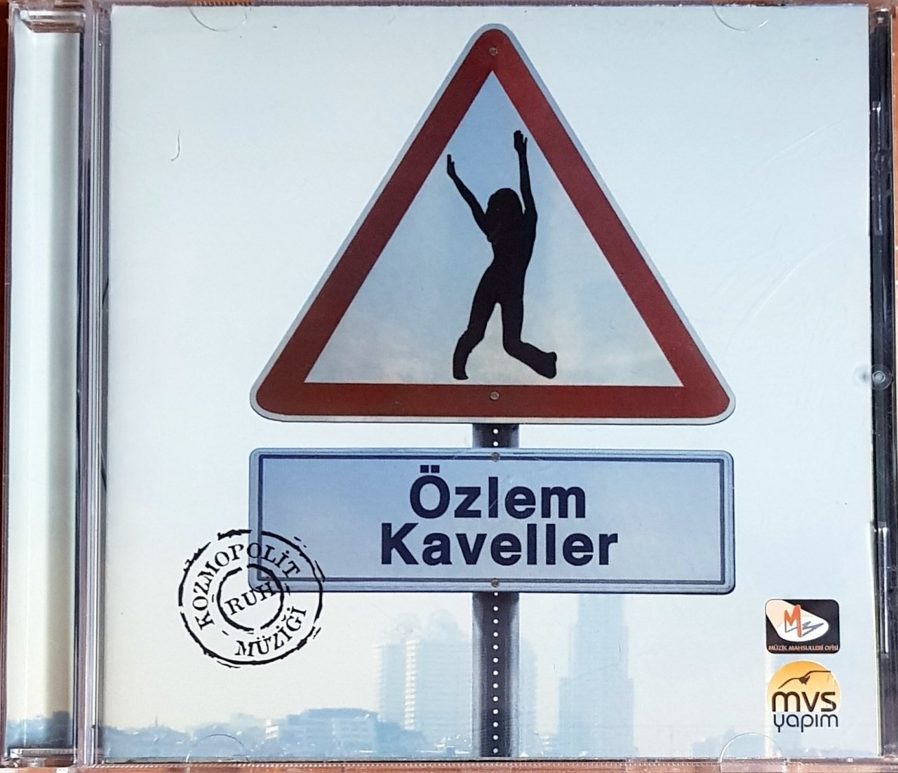 ÖZLEM KAVALLER - KOZMOPOLİT RUH MÜZİĞİ (2005) MÜZİK MAHSULLERİ OFİSİ CD 2.EL