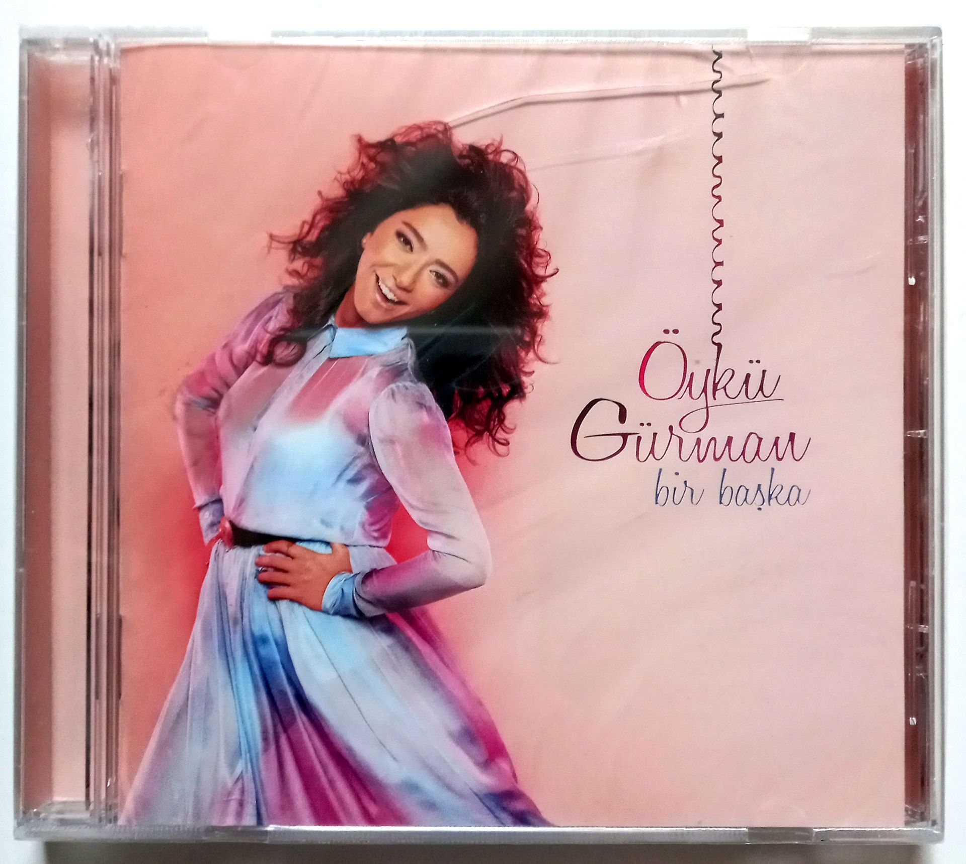 ÖYKÜ GÜRMAN – BİR BAŞKA (2011) - CD SIFIR