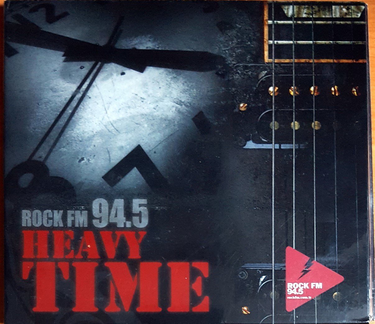 HEAVY TIME / ROCK FM 94.5 / FEAR FACTORY, KORN, SOULFLY, OPETH, SEPULTURA, SLIPKNOT (2011) CD 2.EL