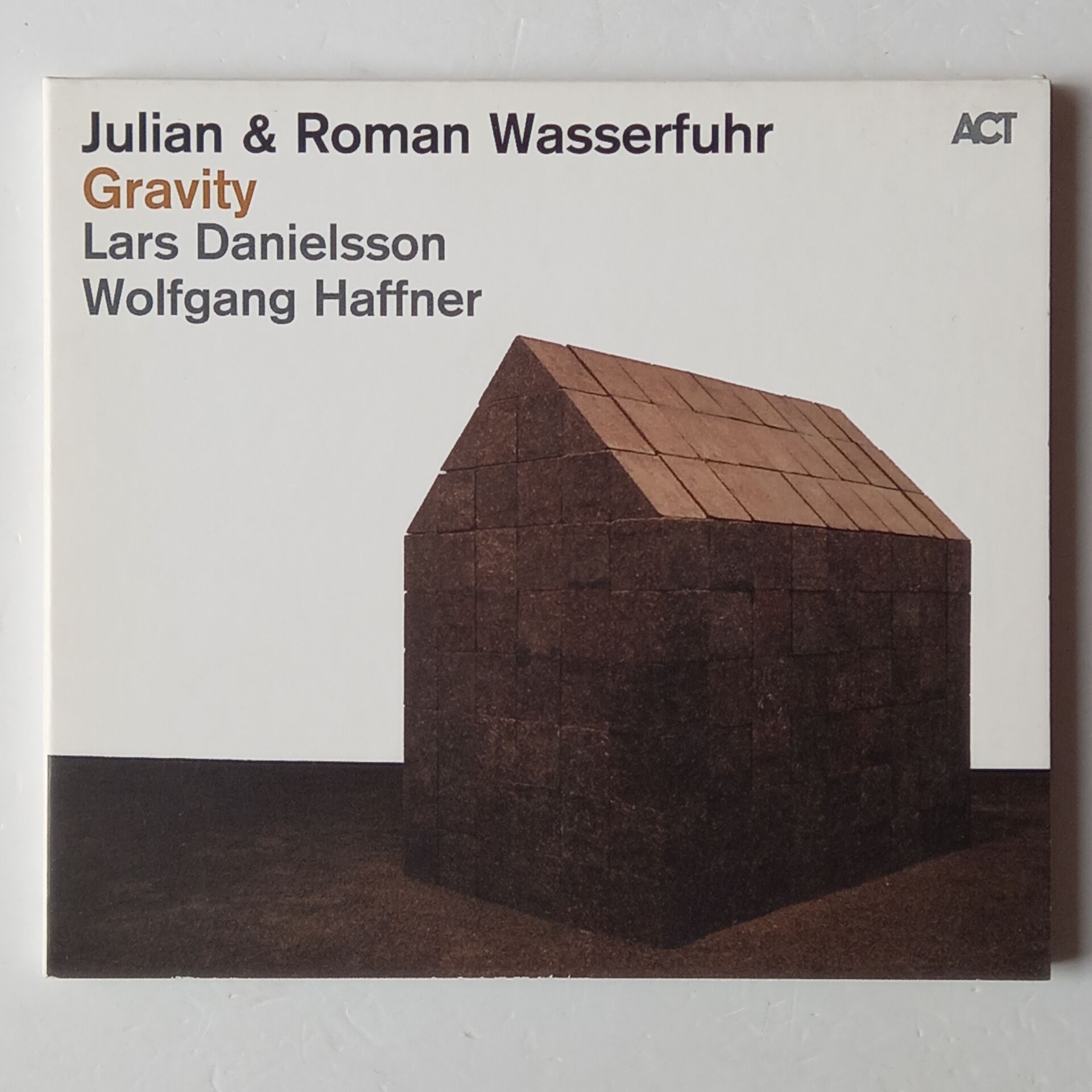 JULIAN & ROMAN WASSER, DANIELSSON, WOLFGANG HAFFNER – GRAVITY (2011) - CD 2.EL