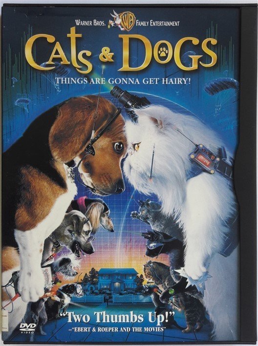 CATS & DOGS - KEDİLER & KÖPEKLER - SNAPCASE DVD 2.EL