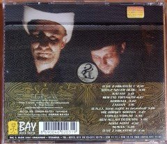 ÜNLÜ - O VE Z HİKAYESİ (1998) BAY MÜZİK CD 2.EL