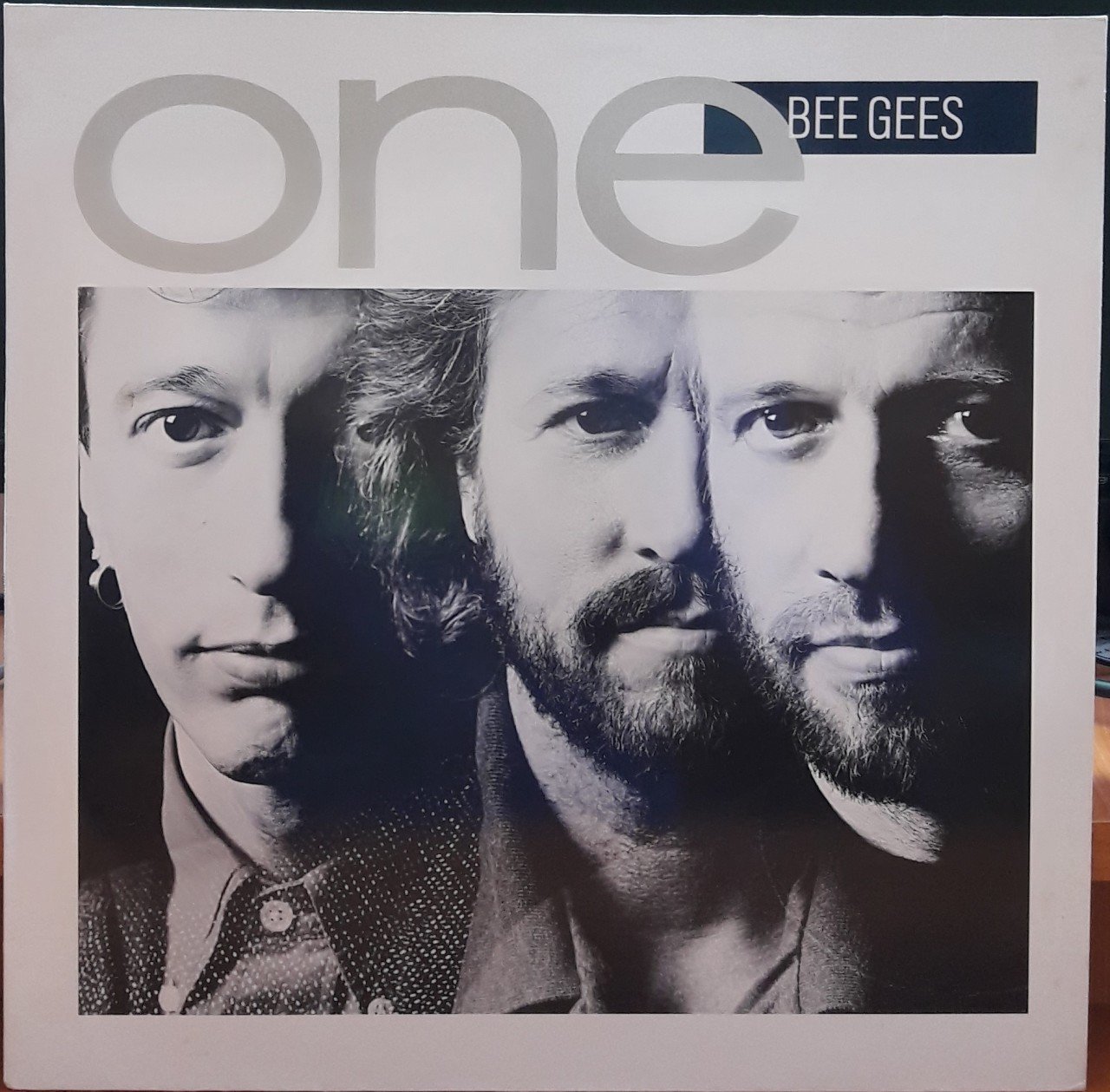 BEE GEES - ONE (1989) - PLAK 2.EL