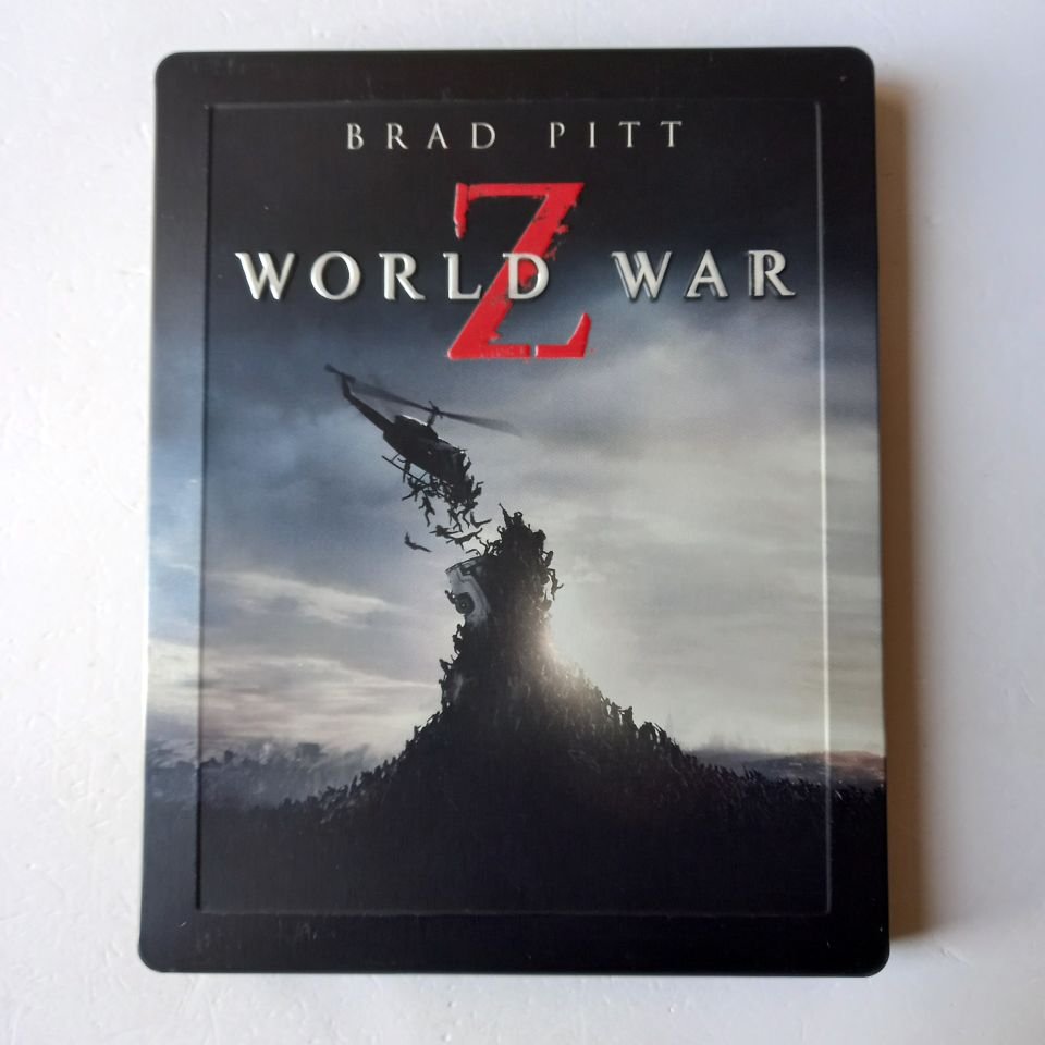 WORLD WAR Z - BRAD PITT, MIREILLE ENOS - YÖN.: MARC FORSTER - 2BLU-RAY + DVD STEELBOOK METAL KUTU 2.EL